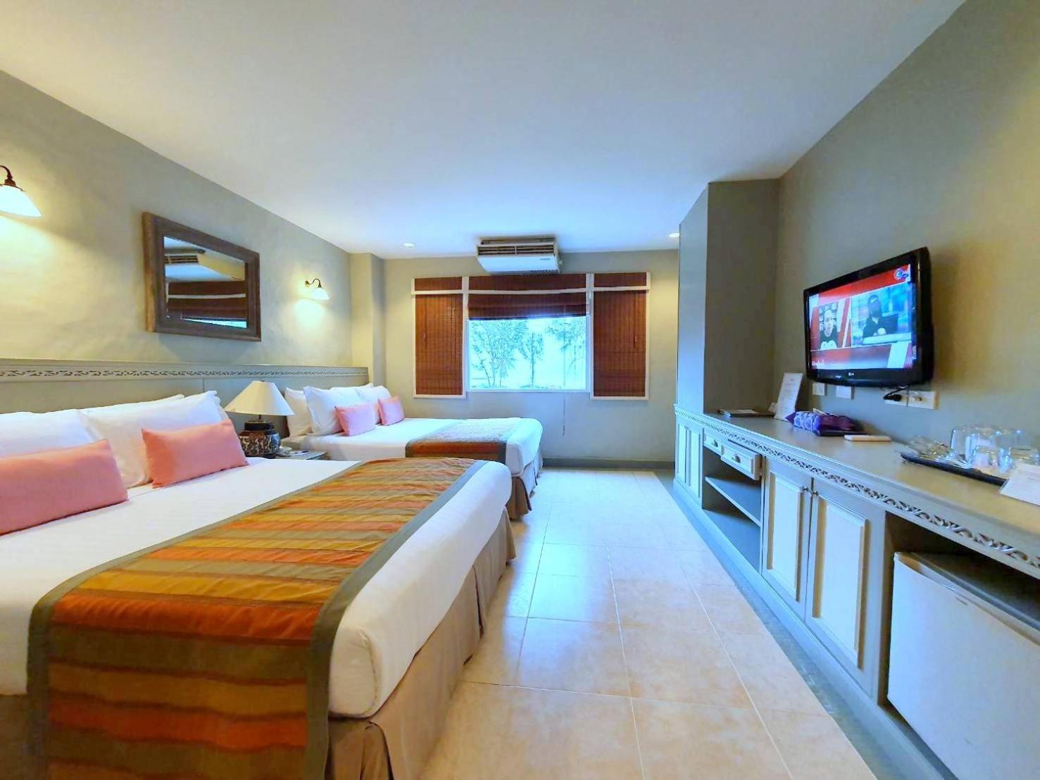 Anantasila Beach Resort Hua Hin Room photo